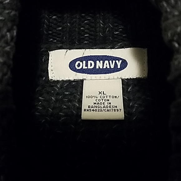 Old Navy Turtleneck Sweater - Picture 3 of 3